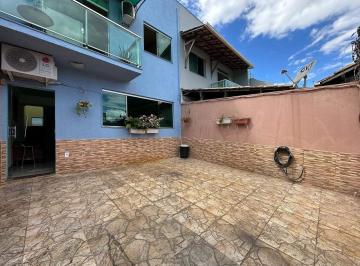 Casa · 112m² · 3 Quartos · 2 Vagas · Casa Geminada à venda, 3 quartos, 1 suíte, 2 vagas, Três Barras - Contagem/MG