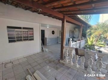 Casa · 360m² · 4 Quartos · 8 Vagas · Casa a venda 3 quartos, 2 banhos no Riacho das Pedras