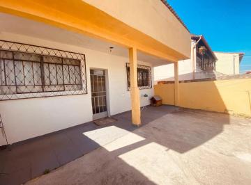 Casa · 360m² · 8 Quartos · 3 Vagas · Oportunidade de investimento Lote de 360m² com 03 casas, no bairro Santa Cruz em Contagem.