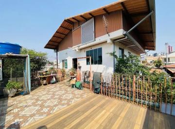 Casa · 360m² · 4 Quartos · 4 Vagas · Casa à venda com 04 Quartos 04 Banheiros e 04 Vagas no Bairro Gloria em Contagem/MG.