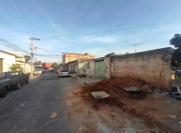 Terreno · 360m² · 1 Vaga · Lote de 360m² em declive no Novo Riacho, região do Eldorado 