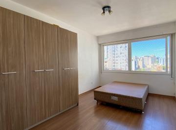 Apartamento · 25m² · 1 Quarto · Apartamento semimobiliado com vista, no Centro Histórico