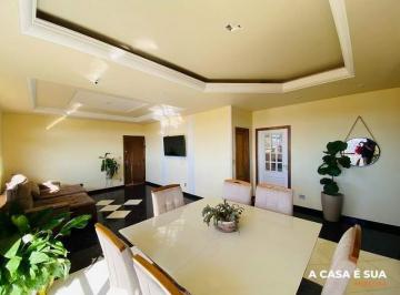 Apartamento · 340m² · 3 Quartos · 3 Vagas · Cobertura sendo 03 Quartos com 02 Suítes, 03 vagas de garagem, Closet e Hidromassagem na região do N