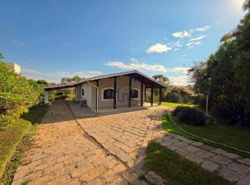 Casa · 228m² · 2 Quartos · 5 Vagas · Casa terrea a venda com edícula no Vista Alegre em Vinhedo.