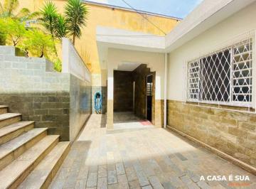 Casa · 360m² · 4 Quartos · Casa com Lojas comerciais sendo 04 quartos no Bairro Industrial - Contagem