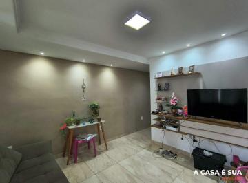Casa · 230m² · 3 Quartos · 2 Vagas · Casa geminada para alugar em Contagem - Jardim Riacho das Pedras (3 quartos, suíte, porcelanato)