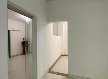 Comercial · 23m² · Cozinha comercial com área de 23,00m² 01 Sala 01 banheiro na região do Jardim Riacho Contagem/MG.