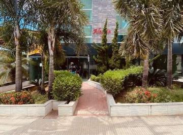 Comercial · 23m² · Cozinha comercial com área de 23,00m² 01 Sala 01 banheiro na região do Jardim Riacho Contagem/MG.