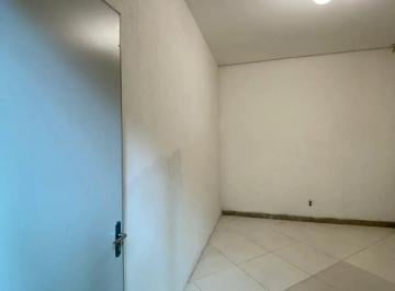 Comercial · 12m² · Sala comercial com área de 12,38m² 01 Sala 01 banheiro na região do Jardim Riacho em Contagem/MG.