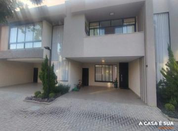 Casa · 146m² · 3 Quartos · 2 Vagas · Casa em condomínio alto padrão no Central Park