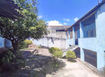 Casa · 425m² · 5 Quartos · Casa com Lojas comerciais em lote de 425m² sendo 05 quartos no Bairro Eldorado