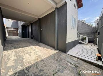 Casa · 280m² · 5 Quartos · 3 Vagas · Aluguel de casa 5 quartos no Centro de Contagem