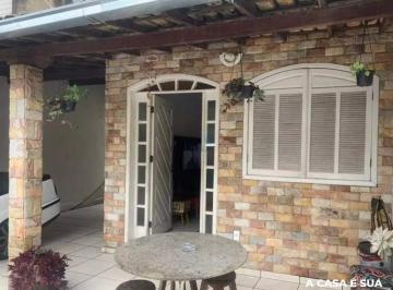Casa · 210m² · 3 Quartos · 2 Vagas · Casa à venda, 3 quartos, 2 vagas, Jardim Riacho das Pedras - Contagem/MG