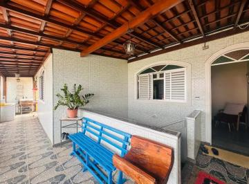 Casa · 360m² · 8 Quartos · 1 Vaga · Casa à venda, 8 quartos, 1 suíte, 1 vaga, Vera Cruz - Contagem/MG