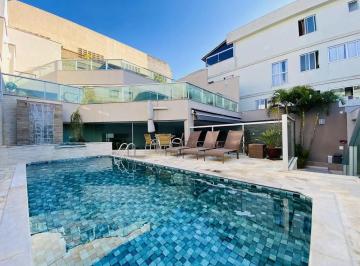Casa · 498m² · 3 Quartos · 10 Vagas · Casa em lote de 498m² no Centro de Contagem