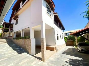Casa · 360m² · 3 Quartos · 6 Vagas · Casa á venda