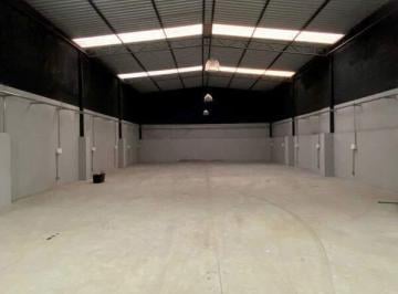 Comercial · 350m² · Galpão/Loja para alugar no Riacho Das Pedras