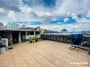 Casa · 180m² · 3 Quartos · 1 Vaga · Casa 3 quartos, 5 vagas de garagem , no bairro Novo Riacho em Contagem.