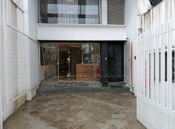 Comercial · 104m² · 2 Quartos · Salão comercial de 150m2 -Hortência