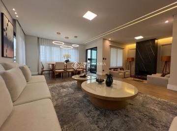 Apartamento · 230m² · 4 Quartos · 3 Vagas · Apartamento à venda no Centro de São Bernardo