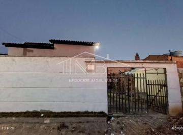 Casa no Entroncamento de Jaguaquara · Casa no Entroncamento de Jaguaquara