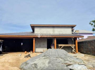 Casa · 96m² · 3 Quartos · 2 Vagas · Casa nova em fase final de construção, a apenas 300 metros do mar!