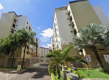 Apartamento · 65m² · 2 Quartos · 1 Vaga · CCSW 01 Lote 5 - Ed. Ferrara - Apartamento de 02 quartos, em condomínio fechado e vaga de garagem!