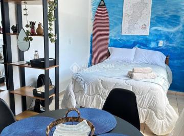 Apartamento · 37m² · 2 Quartos · 1 Vaga · Apartamento de 1 quarto mobiliado com vista para as montas e por do sol em Governador Celso Ramos