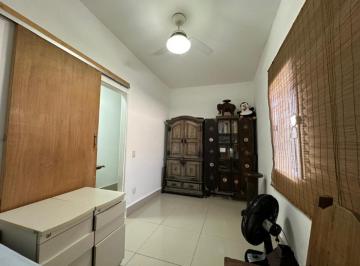 Casa · 110m² · 3 Quartos · 2 Vagas · Espaçosa Casa Geminada 3 Quartos à Venda na Guilhermina, Praia Grande