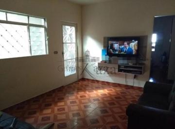 Casa · 125m² · 4 Quartos · 2 Vagas · Oportunidade - Casa - Vila Tesouro - 4 Dormitórios - 125m².