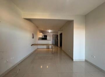 img0 · Apartamento com 2 Quarto(s) e 2 banheiro(s) para Alugar, 120 m² por R$ 1300 / Mês