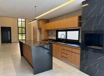 Casa · 360m² · 3 Quartos · 4 Vagas · Oportunidade - Casa em Condomínio - Condomínio Bella Vitta Caminho da Mata - Vila Galvão - Caçapava