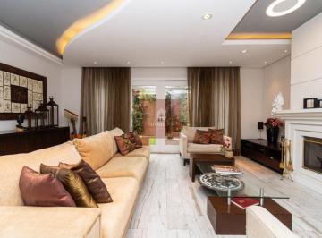 Casa · 345m² · 3 Quartos · 2 Vagas · Casa para venda em Campo Belo com 3 quartos, sendo 3 suítes, 345m²