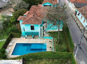 Casa · 1792m² · 5 Quartos · 4 Vagas · Sobrado a Venda no Centro - Santa Branca/SP