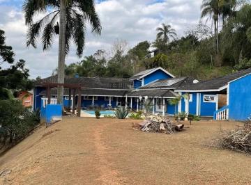 Casa · 3200m² · 4 Quartos · 6 Vagas · Oportunidade - Chácara no Condomínio - Condomínio Residencial Village Alpino - Freitas - 3 Dormitóri