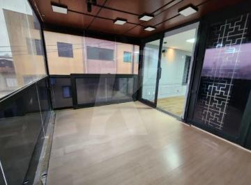 Comercial · 110m² · 6 Vagas · Prédio Comercial, 3 andares, 6 Vagas