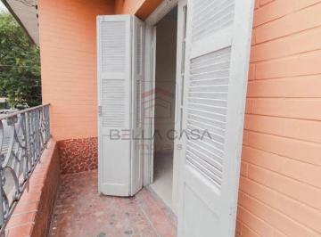 Casa · 385m² · 3 Quartos · Sobrado  Santa clara    3 dormitorios   1 banheiro   2 saloes  comerciais