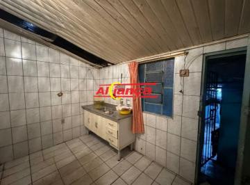 Casa · 210m² · 1 Quarto · Casa com edícula à locação no Jardim Dourado/Garulhos