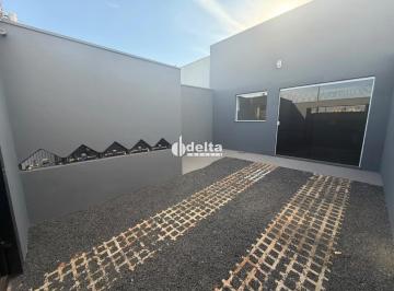 Casa · 60m² · 2 Quartos · 1 Vaga · Casa residencial com 2 quartos disponível para locação no bairro Shopping Park em Uberlândia-MG