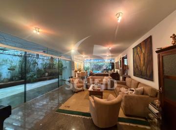 Casa · 434m² · 4 Quartos · 5 Vagas · Casa à Venda com 434 m2 - 4 Quartos!