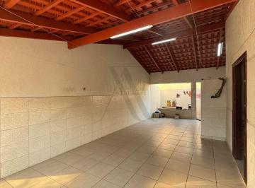 Casa · 180m² · 3 Quartos · 1 Vaga · Casa à venda no bairro Nossa Senhora da Penha - Goianésia/GO