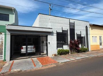 ed32a0730ee0cf4df84e66703b0b53c943d4d5af · Casa com 3 dormitórios à venda, por R$ 480.000 - Centro - Botucatu/SP