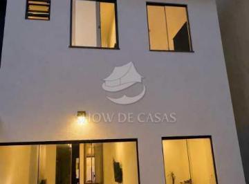 Casa · 100m² · 4 Quartos · 2 Vagas · Casa de rua : / Residencial / Maravista