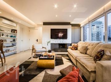 01.jpg · Apartamento à venda em Moinhos de Vento com 147 m², 3 quartos, 3 suítes, 3 vagas