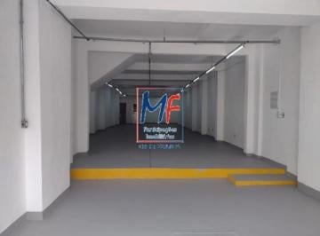 Comercial · 125m² · Loja para Locação na Liberdade com 125 m² a.c. , 2 Banheiros, 3 Salas e edicula . Ideal para diferen