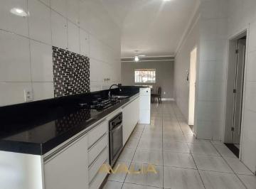 Casa · 165m² · 3 Quartos · 4 Vagas · Casa para alugar em Jardim Morumbi de 164.60m² com 3 Quartos, 1 Suite e 4 Garagens