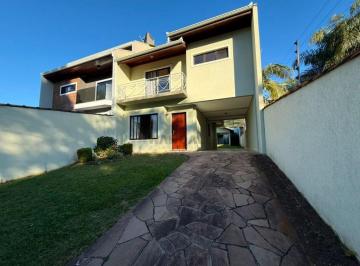 Casa · 227m² · 4 Quartos · 4 Vagas · Sobrado no Aristocrata com 4 Quartos