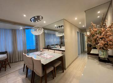 Apartamento · 78m² · 3 Quartos · 2 Vagas · Apartamento de 3 quartos com 1 suíte, 78m² de área no Silveira