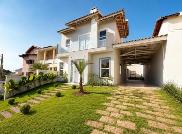 Casa · 252m² · 3 Quartos · 4 Vagas · Casa de Condomínio para venda em Pinheirinho de 252.00m² com 3 Quartos, 1 Suite e 4 Garagens