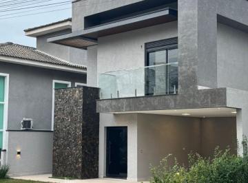 Casa · 240m² · 3 Quartos · 4 Vagas · Casa para venda em Suru de 240.00m² com 3 Quartos, 3 Suites e 4 Garagens